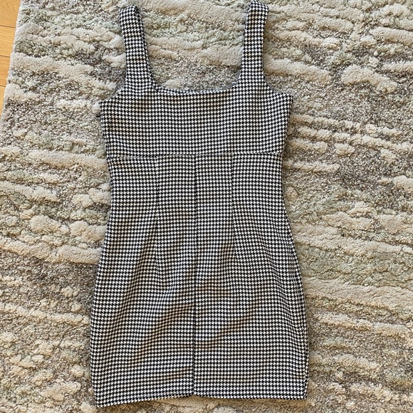 Houndstooth 90s style mini dress - Picture 2 of 3